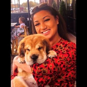 Meet your Posher, Melanie